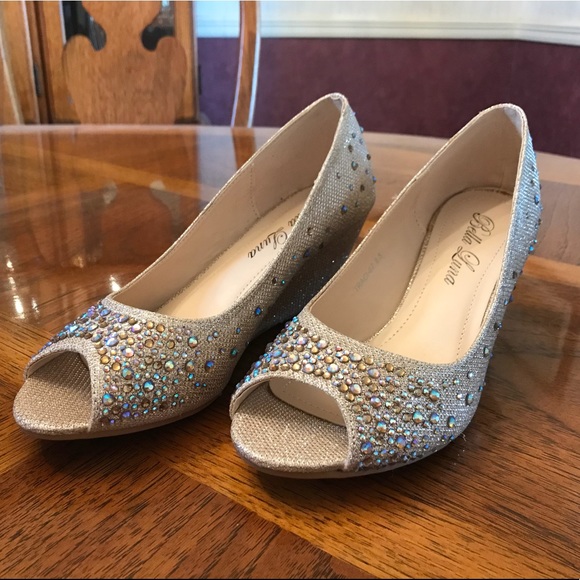 bella luna shoes wholesale